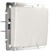 Розетка влагозащишенная с заземлением с защитной крышкой и шторками Werkel перламутровый рифленый W1171213 4690389161056