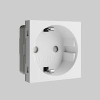 Модульная розетка с заземлением и шторками Werkel белый W1171160 4690389211744