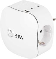Разветвитель электрический ЭРА SP-3e-3USBAC-W на 3 розетки + 3 USB A+C с заземлением со шторками 16А белый Б0069081