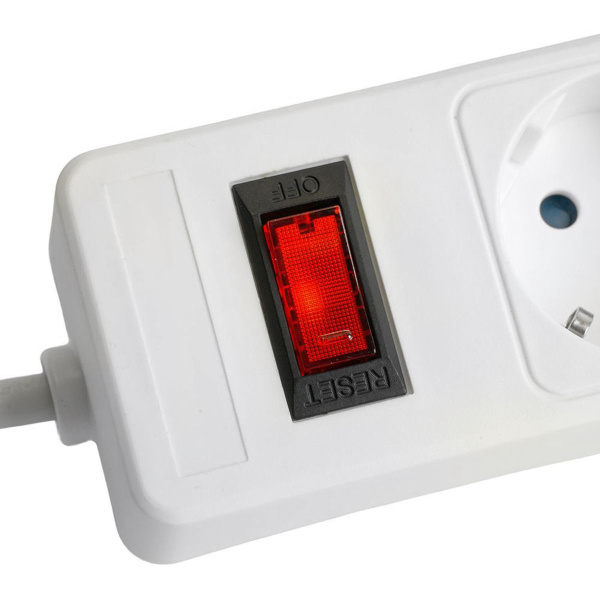 Сетевой фильтр 5-местный с/з Stekker HM20-51-03 3x1мм2, 3 м, серия Optima, белый 50093