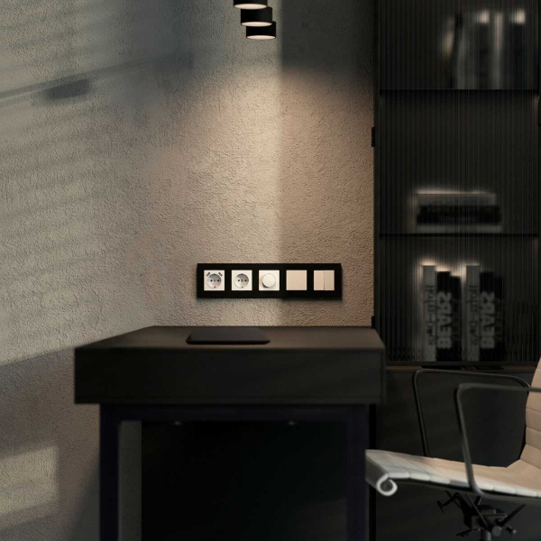 Рамка Werkel Slab на 5 постов черный софт W0052908 4690389207907