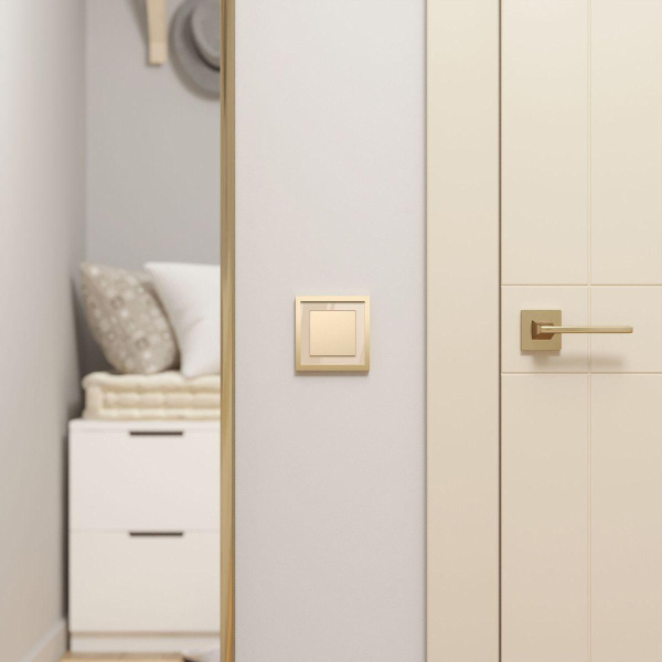 Рамка Werkel Baguette на 1 поста айвори/латунь W0012851 4690389185731