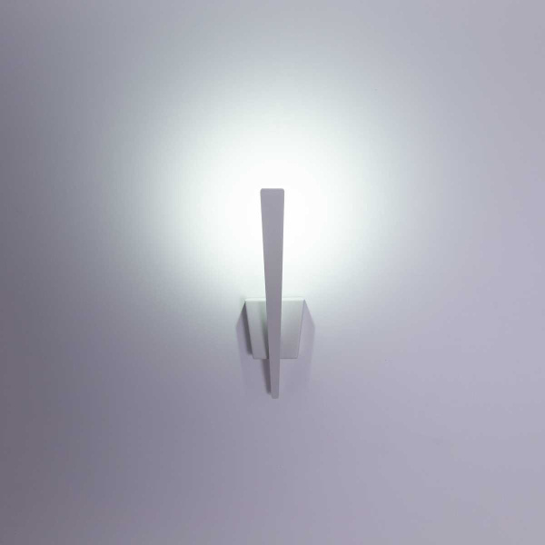 Настенный светильник Citilux Декарт-1 CL704010N Настенный светильник Citilux Декарт-1 CL704010N