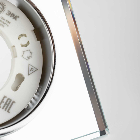 Светильник встраиваемый cо светодиодной подсветкой ЭРА DK LD50 MR под лампу GX53 зеркальный Б0057472