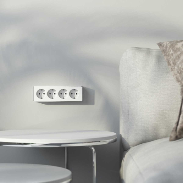 Розетка четверная с заземлением и шторками Gallant Werkel a071252