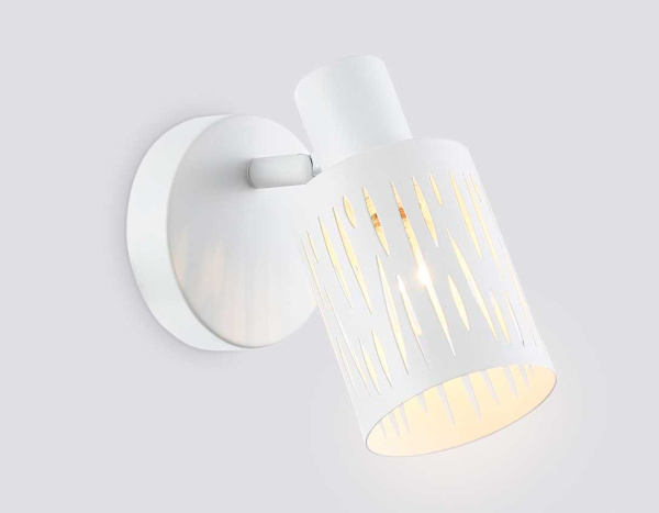 Настенно-потолочный спот Ambrella light TRADITIONAL TR8663