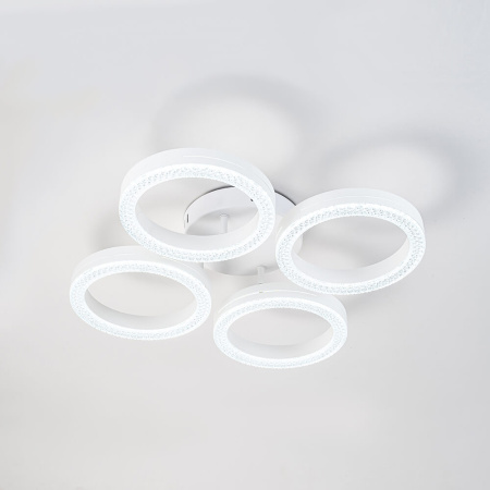 Потолочная светодиодная люстра Escada Fianit 10282/4LED