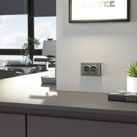 Розетка двойная с заземлением Werkel графит W1172064 4690389194443