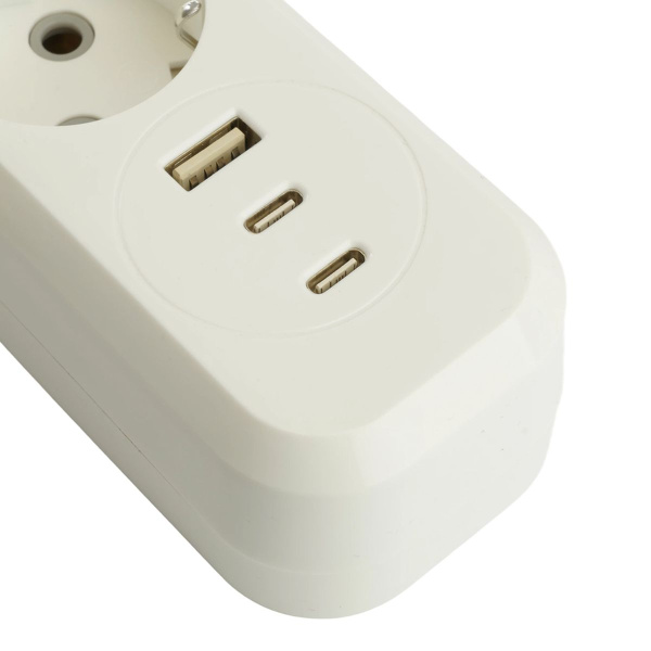 Удлинитель 4-местный с/з с выключ. Stekker HM071-41-02 3x1мм2, 2м, 250В, 16А, 1USB+2C, 2.4A Home, белый 50139