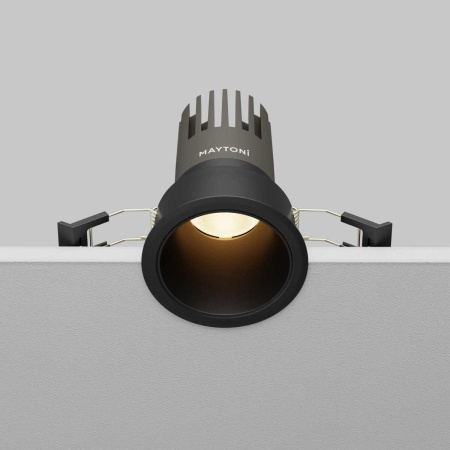 Встраиваемый светильник Maytoni Technical DL116-10W-3K-B