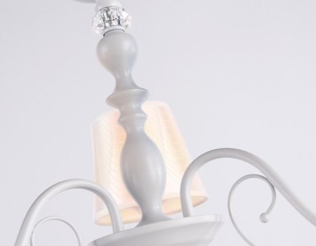 Подвесная люстра Ambrella light Traditional Modern TR4601