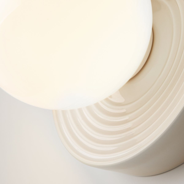 Бра Maytoni Modern MOD403WL-01BG