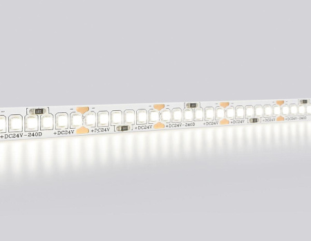 Светодиодная лента Ambrella Light 20W/m 240LED/m 2835SMD дневной белый 5M GS3402