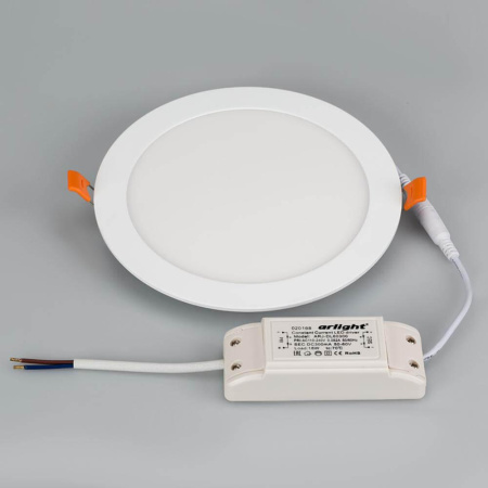 Встраиваемый светодиодный светильник Arlight DL-192M-18W Day White 020115