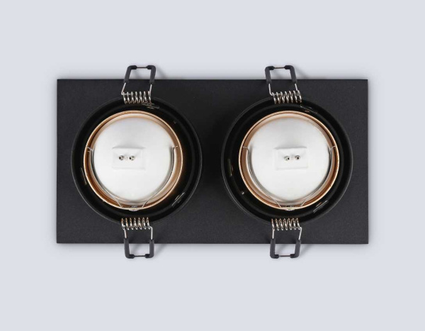 Светильник встраиваемый Ambrella Light TN102833