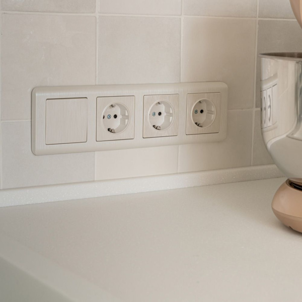 Клавиша для выключателя перекрестного Werkel перламутровый рифленый W1119013 4690389160868