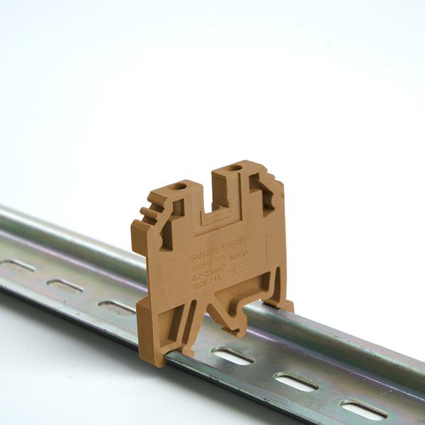 Зажим наборный изолированный (винтовой) ЗНИ - 2,5 (JXB2.5), бежевый STEKKER