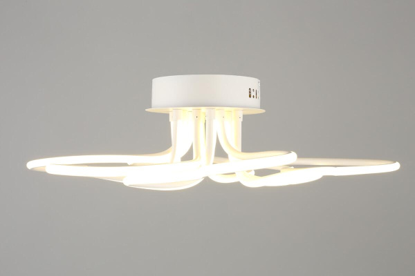 Потолочная светодиодная люстра Omnilux Folgaria OML-04307-102