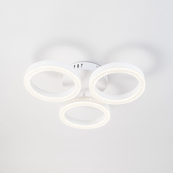 Потолочная светодиодная люстра Escada Fianit 10282/3LED