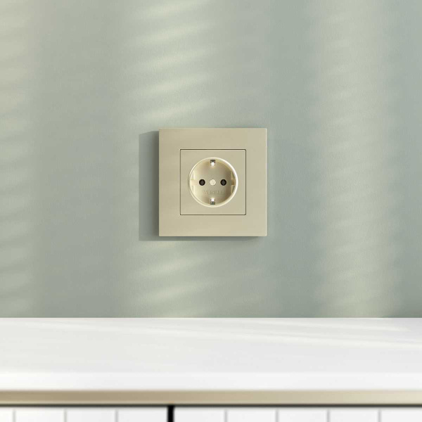 Рамка на 1 пост Slab шампань софт W0012911 a071623