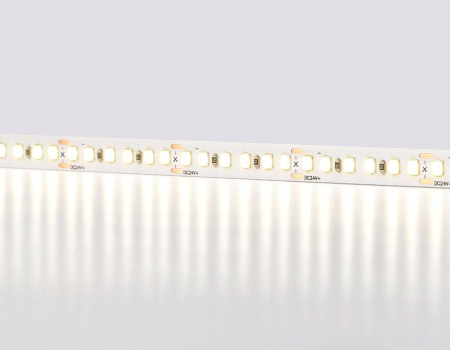 Светодиодная лента Ambrella Light 14,4W/m 180LED/m 2835SMD дневной белый 5M GS3202