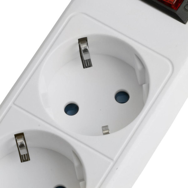 Сетевой фильтр 3-местный с/з Stekker HM20-31-05 3x1мм2, 5 м, серия Optima, белый 50088