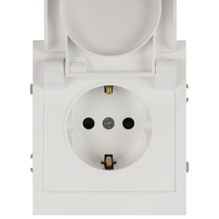Розетка ЭРА Arktik 16-2103-08 с заземлением 2P+E Schuko со шторками с крышкой 16А-250В белый матовый Б0070441