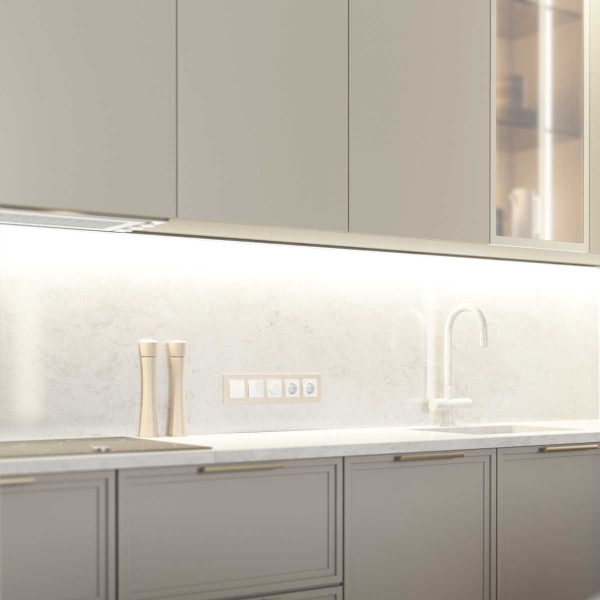 Рамка Werkel Senso на 5 постов шампань стекло soft-touch W0053111 4690389214295