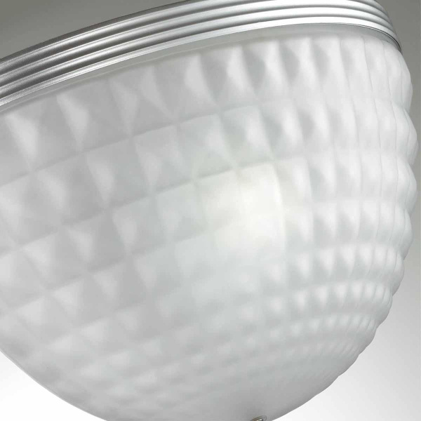 Настенный светильник Odeon Light Modern Malaga 4937/1W