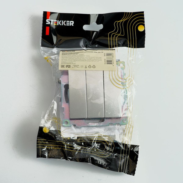 Выключатель трехклавишный Stekker Катрин GLS10-7108-03 серебро 49173