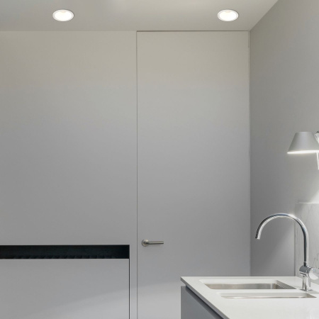 Встраиваемый светодиодный светильник Crystal Lux CLT 008C83 WH 4000K IP54