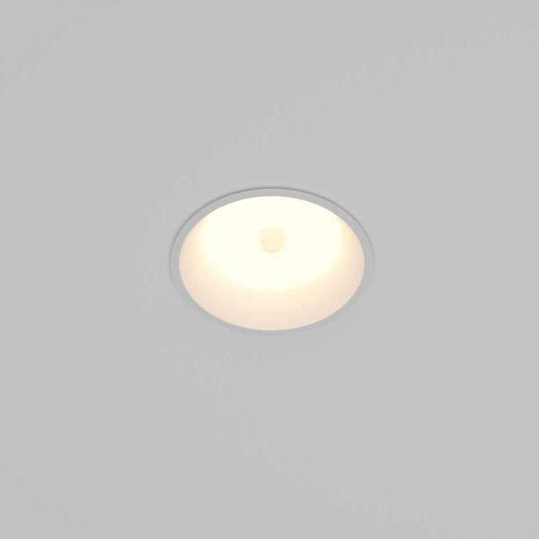 Встраиваемый светильник Maytoni Technical Downlight DL055-8W3K-SEN-W