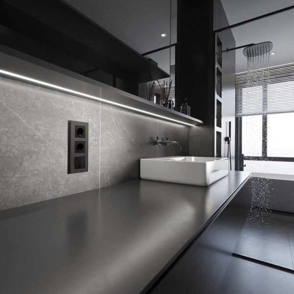 Рамка Werkel Slab на 3 поста бронза матовый W0032963 4690389193453