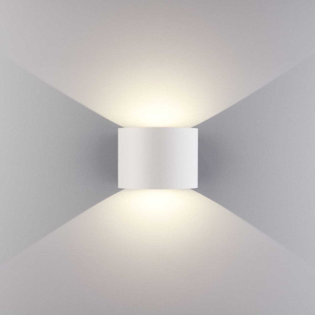 Уличный настенный светодиодный светильник Elektrostandard 1518 Techno LED Blade белый a038830