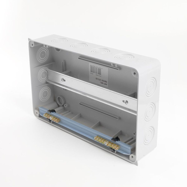 Бокс настенный Stekker EBX50-1/15-65 15 модулей, пластик, IP65 39192