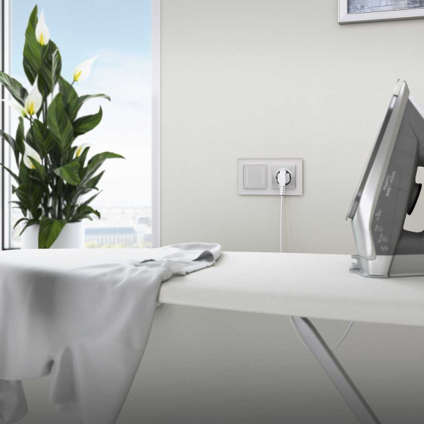 Розетка Wi-Fi Werkel серебряный W1171606 4690389176074