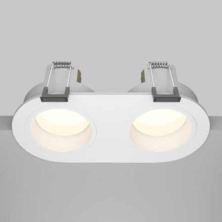 Встраиваемый светильник Maytoni Technical Downlight Share DL126-02-GU10-W