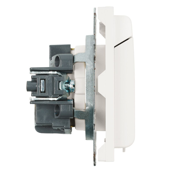 Розетка 2P+PE Stekker Эмили со шторками крышкой белый фарфор RST16-5112-01 49881
