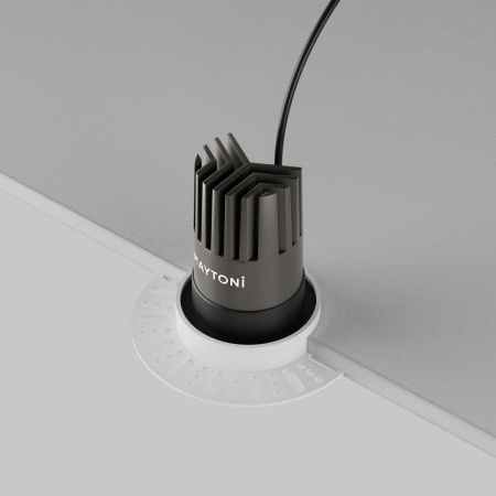 Встраиваемый светильник Maytoni Technical DL124-10W-3K-TRS-B