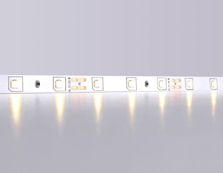 Светодиодная лента Ambrella Light 4,8W/m 60LED/m 2835SMD теплый белый 5M GS1001