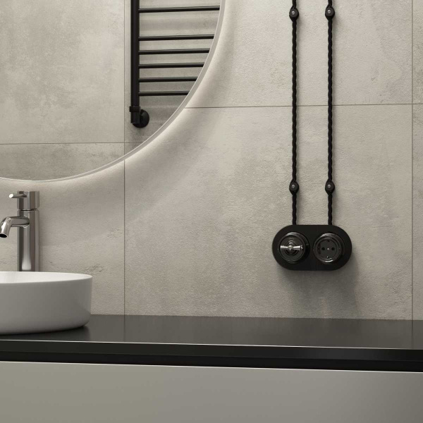 Розетка с заземлением Werkel Ретро черный W5671008 4690389166808