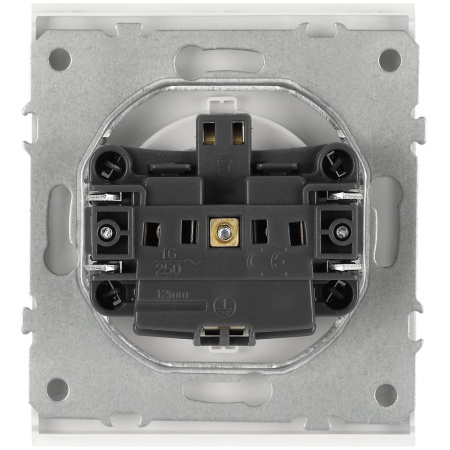 Розетка ЭРА Arktik 16-2101-08 с заземлением 2P+E Schuko 16А-250В белый матовый Б0070421