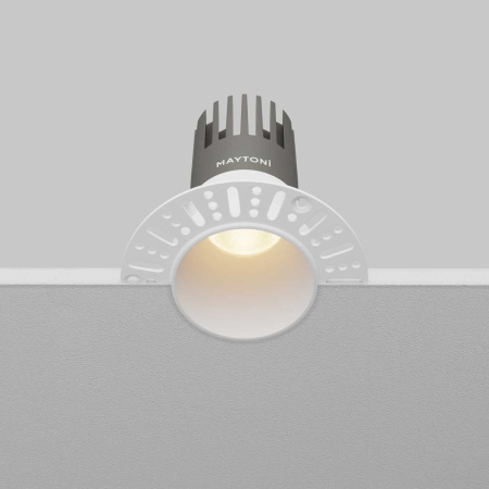 Встраиваемый светильник Maytoni Technical Downlight Dip DL120-10W-3K-TRS-W