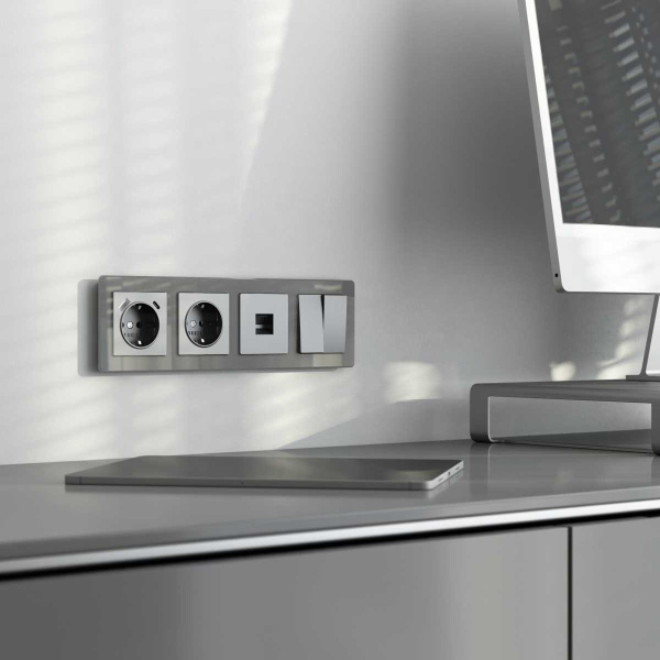 Рамка Werkel Acrylic на 4 поста графит W0042704 4690389190537