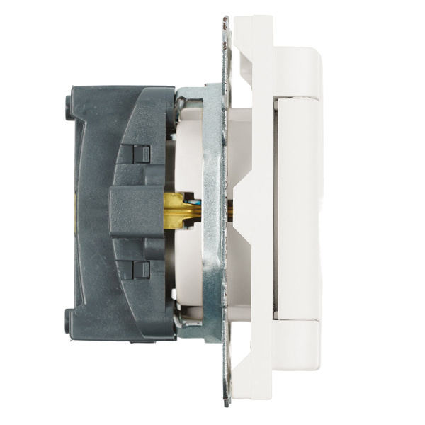 Розетка 2P+PE Stekker Эмили со шторками крышкой белый фарфор RST16-5112-01 49881