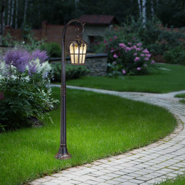 Уличный светильник Elektrostandard Mira F черное золото GL 1001F a047187