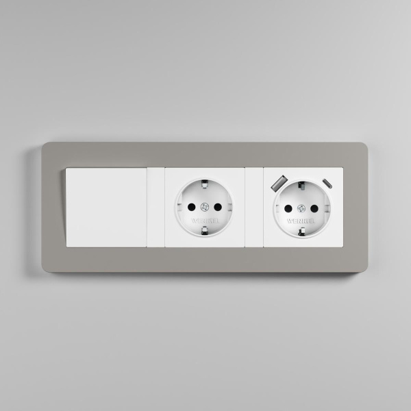 Рамка Werkel Split на 3 поста дымчатый/белый W0033067 4690389206085