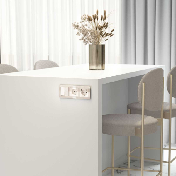 Розетка Werkel айвори акрил W1171043 4690389197086