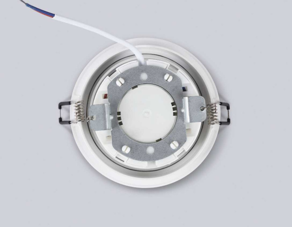 Светильник встраиваемый Ambrella Light TN51822